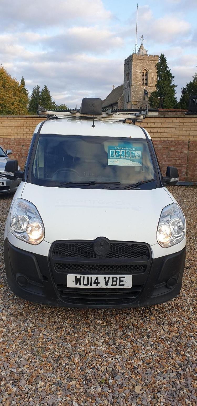 View FIAT DOBLO Multijet 105 L1H1 SWB Opt Start-Stop Euro5 Entry