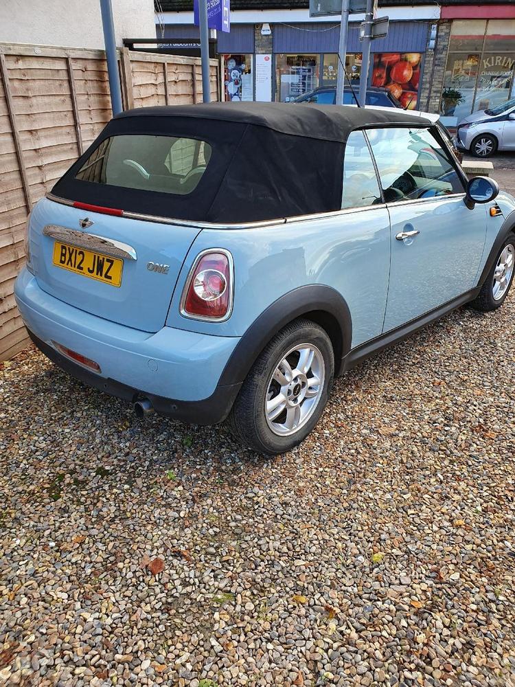 MINI CABRIOLET