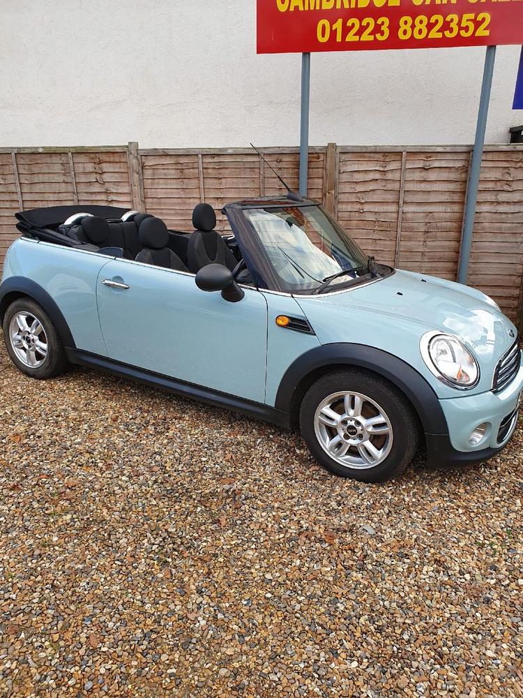 MINI CABRIOLET