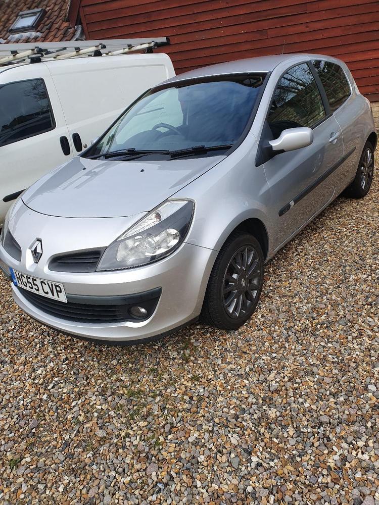 View RENAULT CLIO dCi 86 Dynamique S