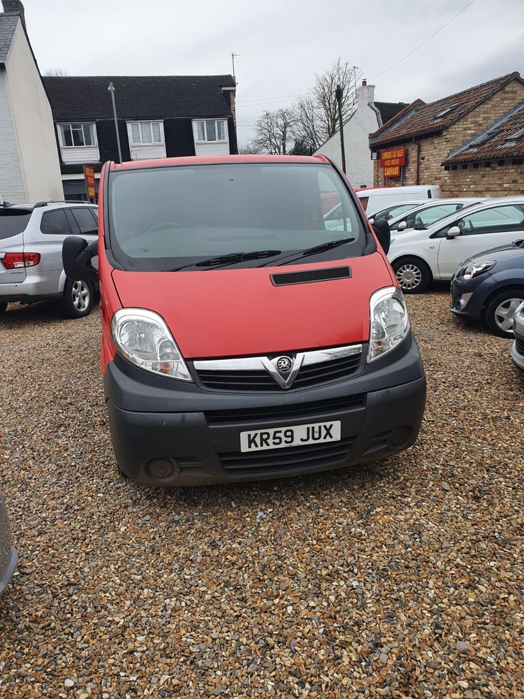 View VAUXHALL VIVARO CDTi 115 L1H1 SWB 2700