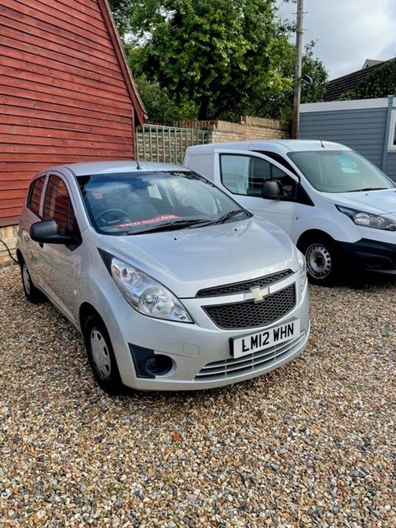 View CHEVROLET SPARK PLUS