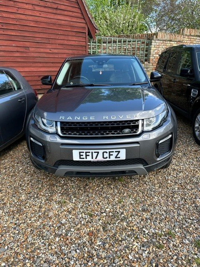 View LAND ROVER RANGE ROVER EVOQUE TD4 SE TECH